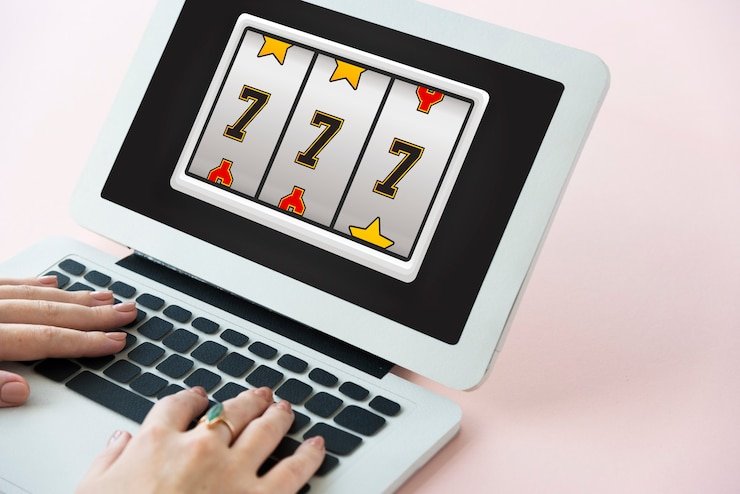 Antarmuka Shio Table permata4 di perangkat mobile
